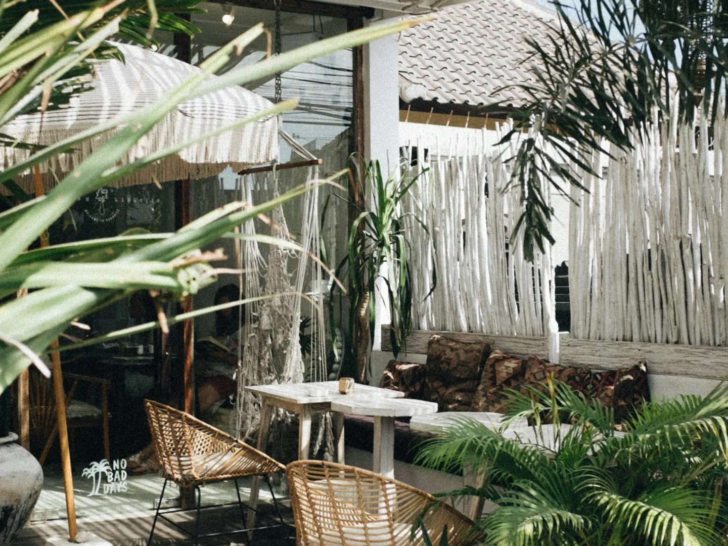 Sustainable interior design consulting illustration